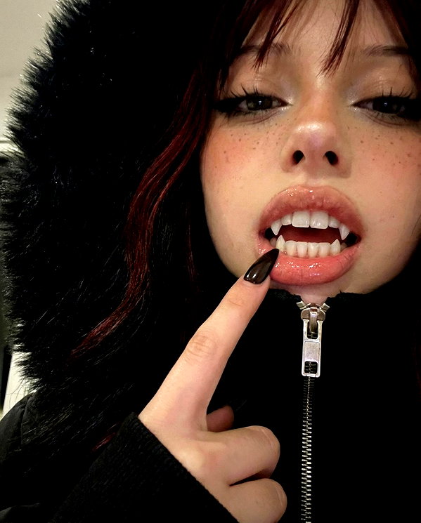 vampeess instagram image archive image