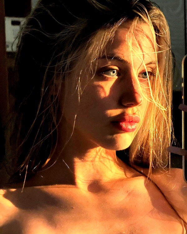 anna.utka22 instagram image archive image