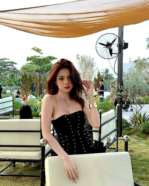 lyhythuedoxinh instagram image archive image