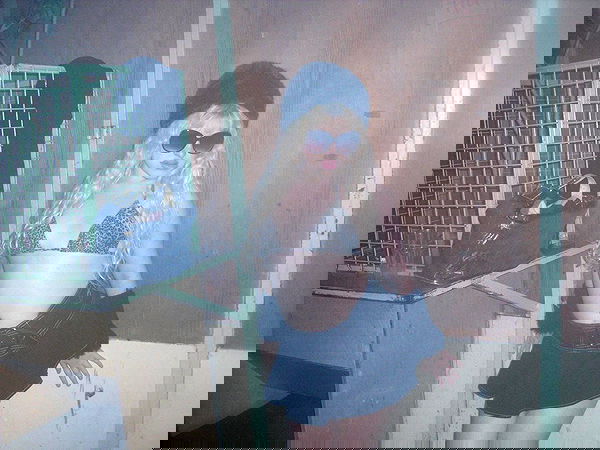 ormosheee ormosheee archive image