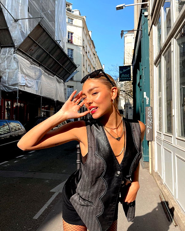 maya.keyy instagram image archive image