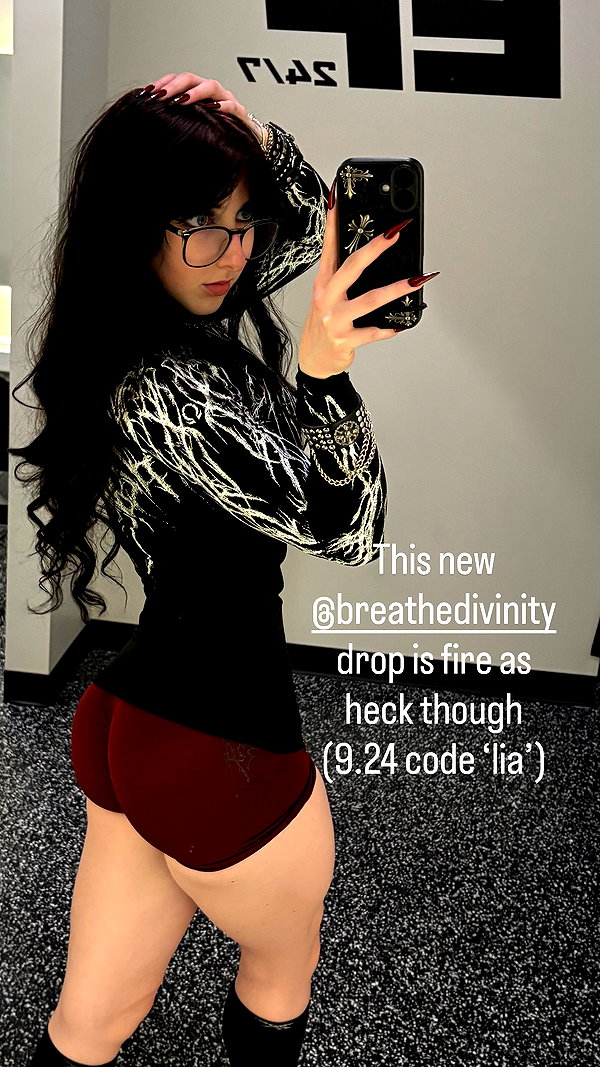 letsplayhappy_ instagram image archive image