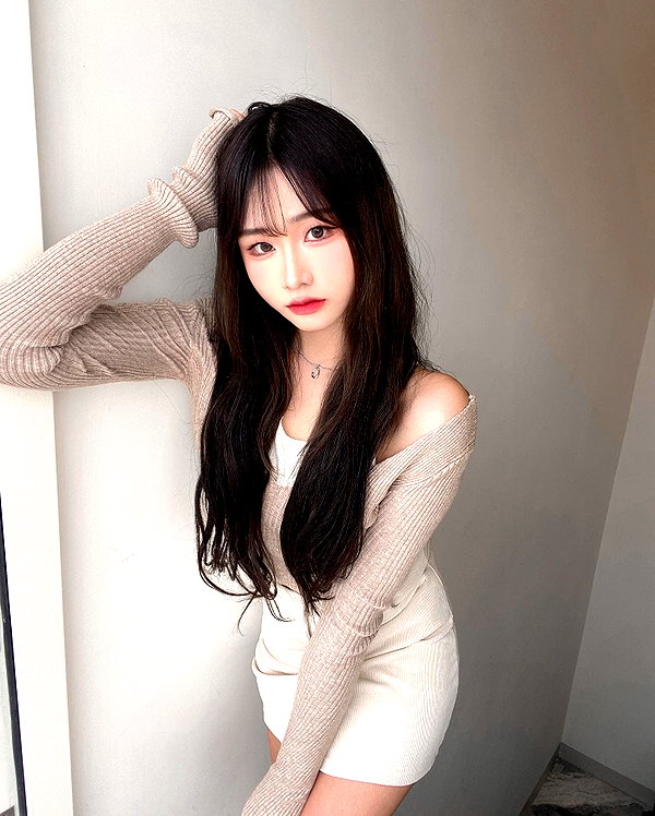 lai_931201 instagram image archive image