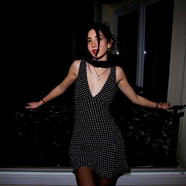 elizabrowne_ instagram image archive image