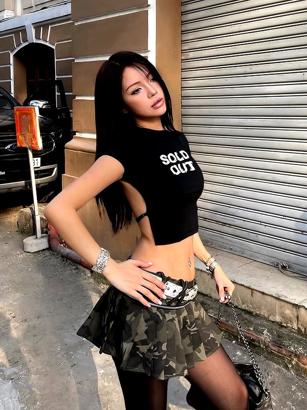 lyhythuedoxinh instagram image archive image