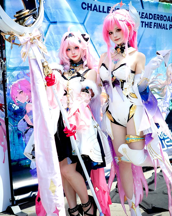 miee_cos instagram image archive image
