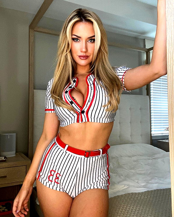 _paige.renee instagram image archive image