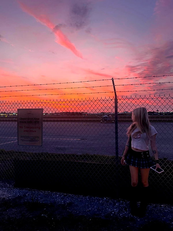 ange1icuh instagram image archive image