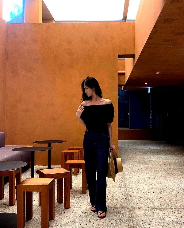 daxbin instagram image archive image