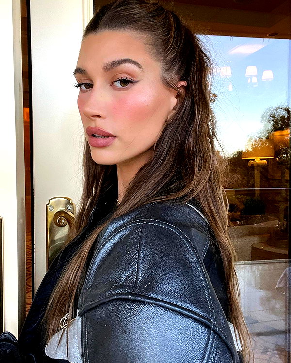 haileybieber instagram image archive image