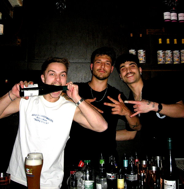 napopo_pub instagram image archive image