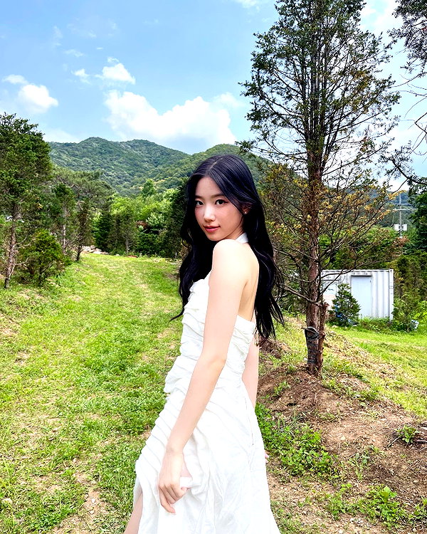 zuhazana instagram image archive image