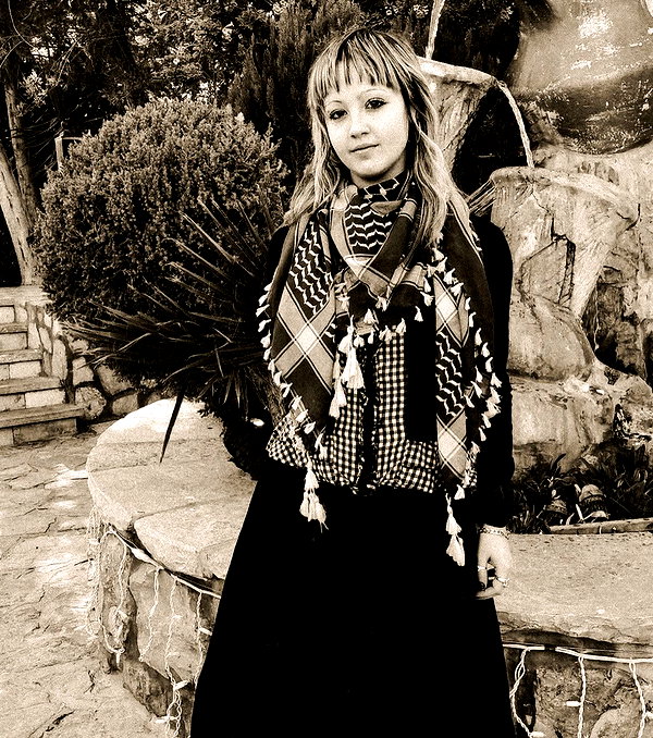 _femalien instagram image archive image