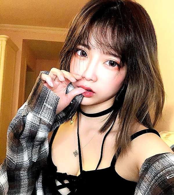 erokochiba instagram image archive image