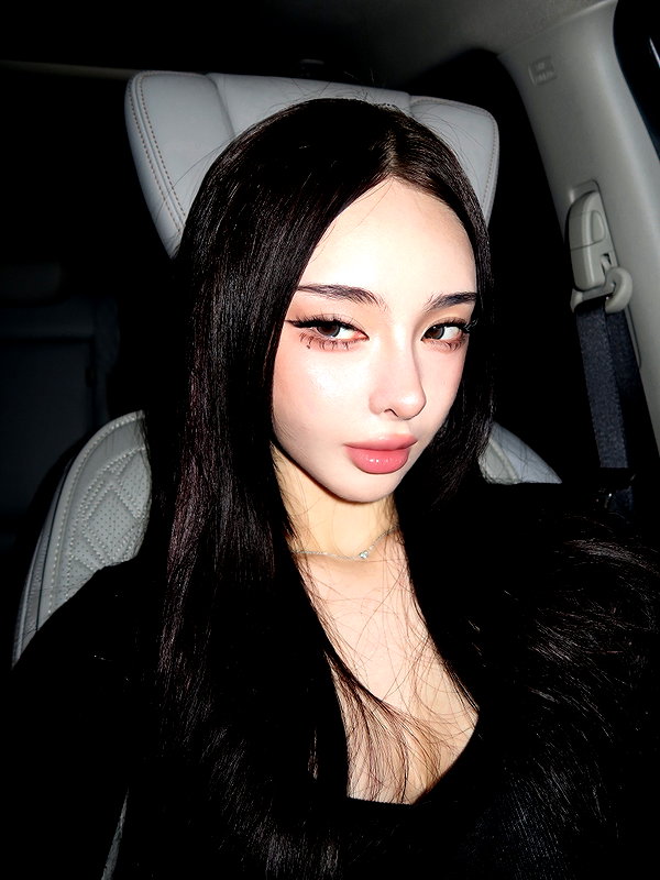 yuna_1_27 instagram image archive image