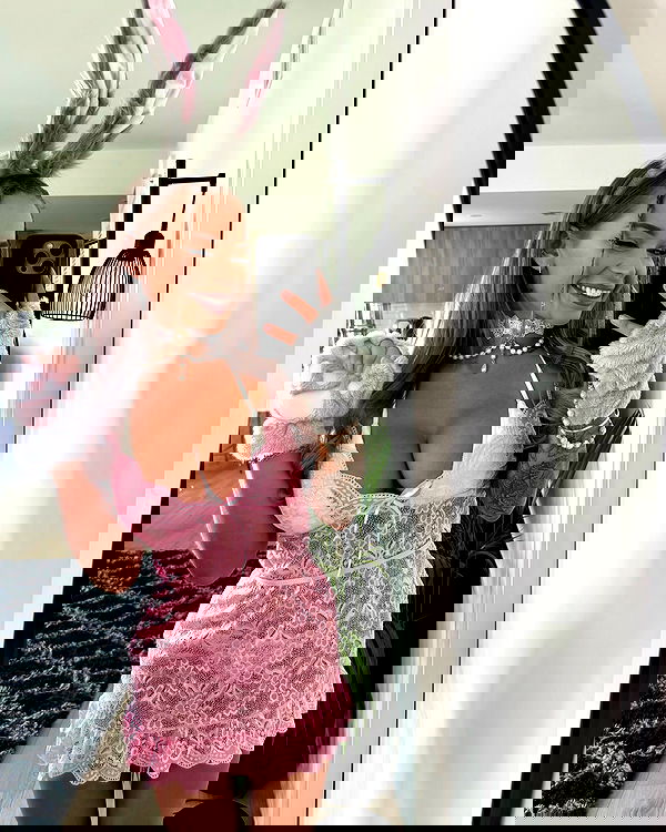 itshayleydavies itshayleydavies archive image