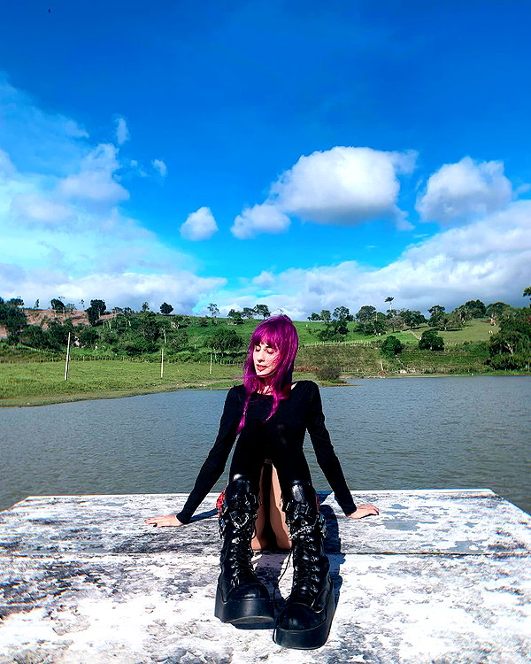 jadelaverne instagram image archive image