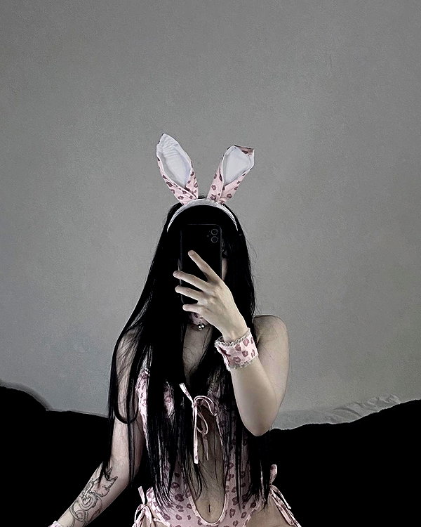 glowmoonshorty instagram image archive image