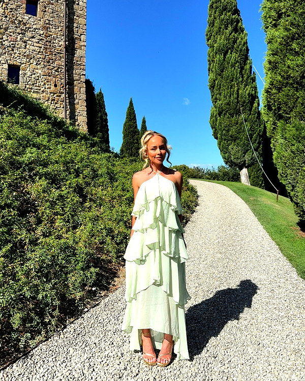 allieauton instagram image archive image