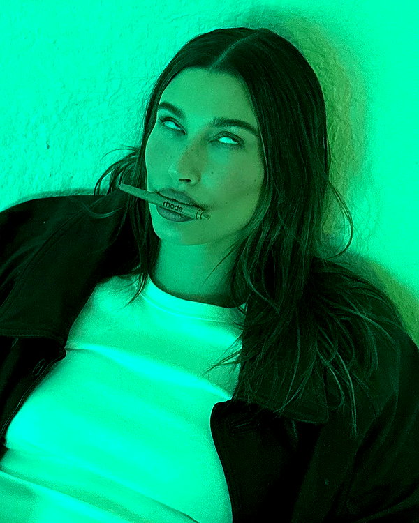 haileybieber instagram image archive image