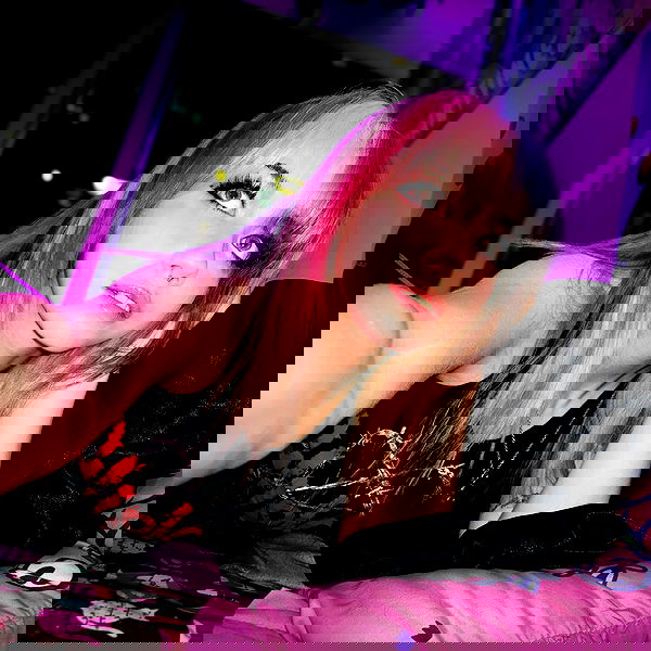 iluvmeww iluvmeww archive image