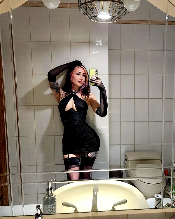 luxlo.xo instagram image archive image