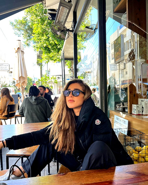 annezivi instagram image archive image