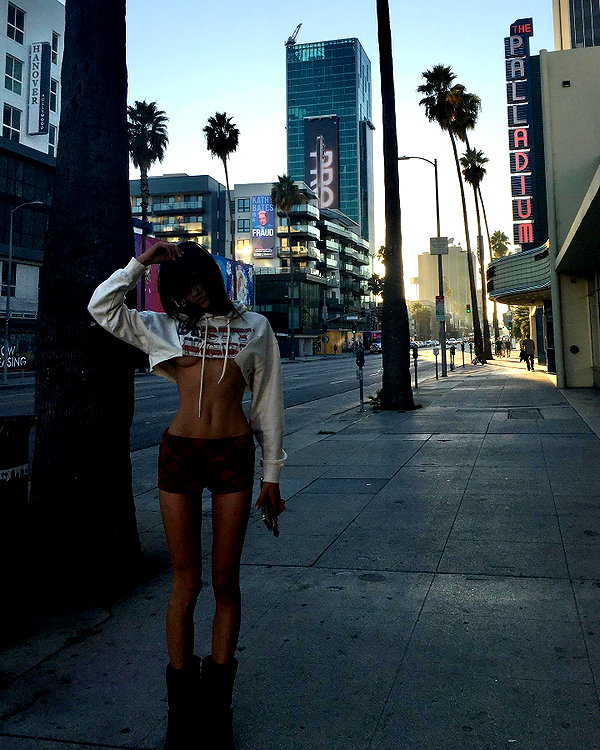 leonanaomii instagram image archive image