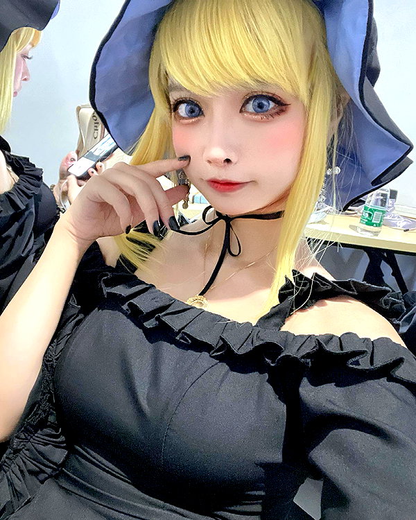 erokochiba instagram image archive image