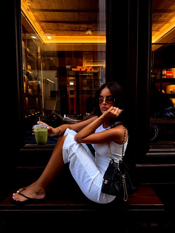 zoeliss instagram image archive image