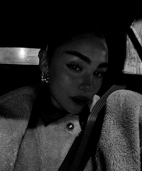 maya.keyy instagram image archive image