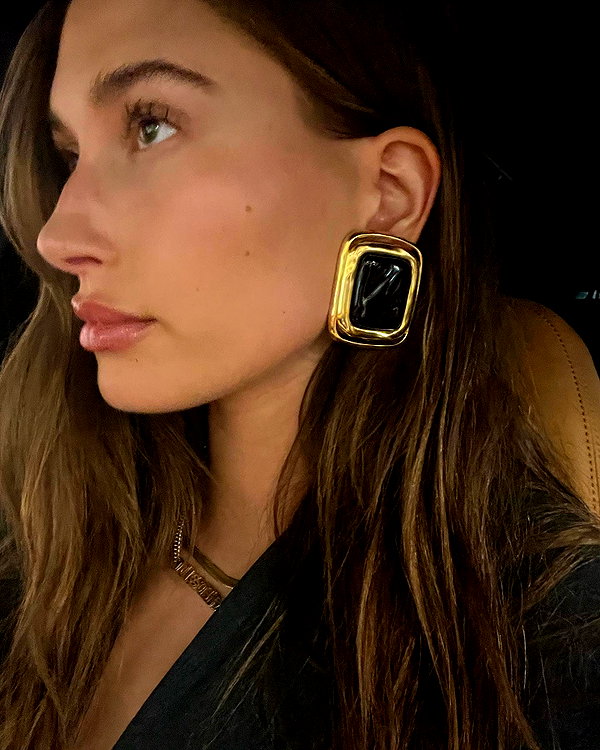 haileybieber instagram image archive image