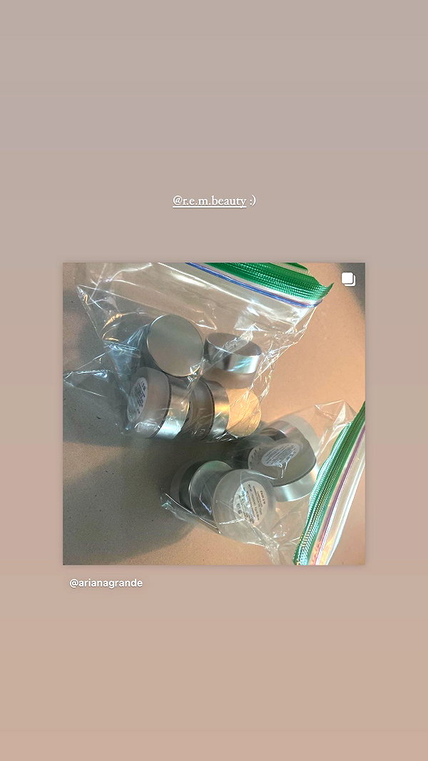 arianagrande instagram image archive image