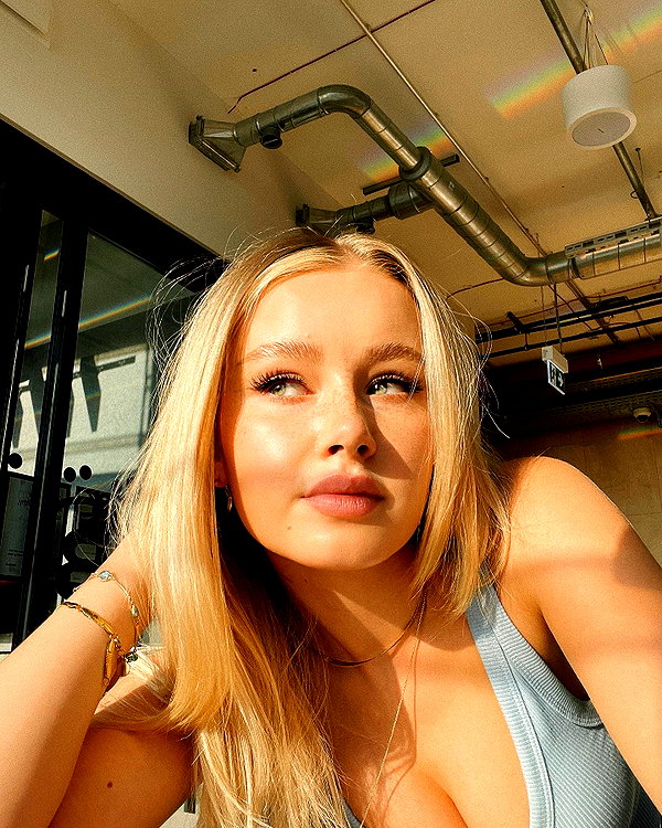 lilih instagram image archive image
