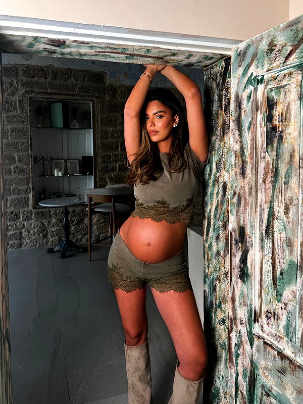roni.benshushan instagram image archive image