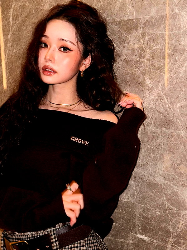 dear.zia instagram image archive image