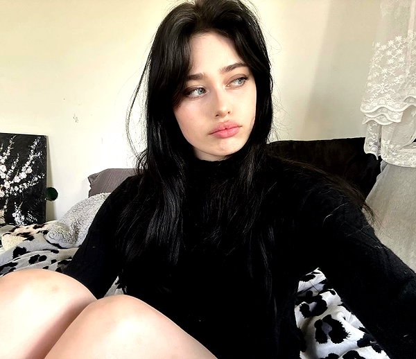 moonliliaght instagram image archive image