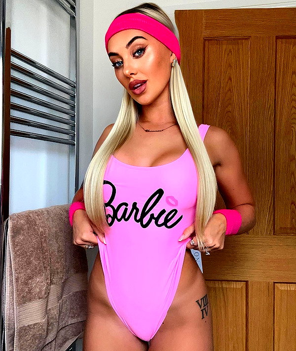 rhiannonbluee instagram image archive image
