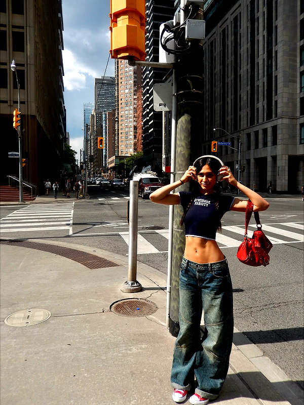cait.knight instagram image archive image
