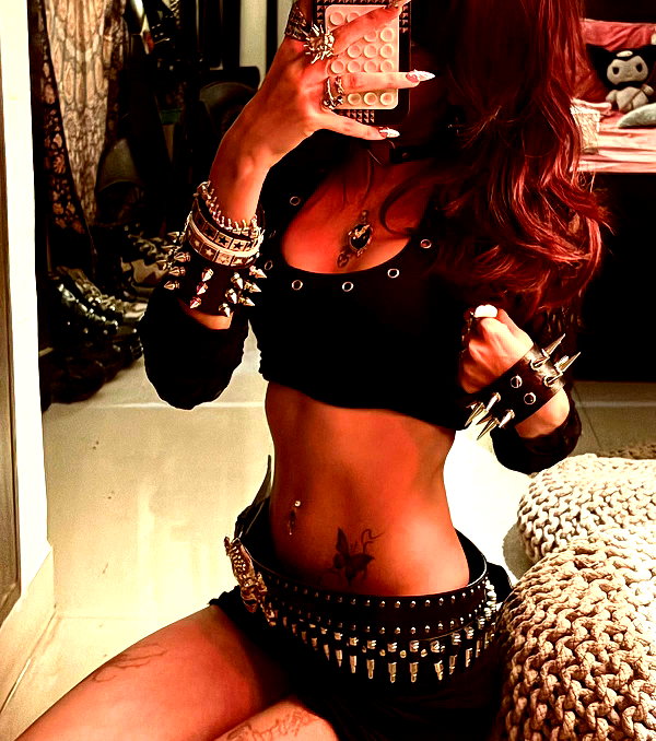 nyxaainaaa_ instagram image archive image