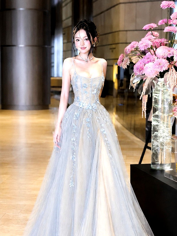 lyhythuedoxinh instagram image archive image