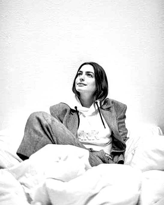 annehathaway instagram image archive image