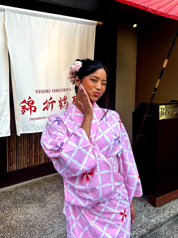 mika.ramosss instagram image archive image