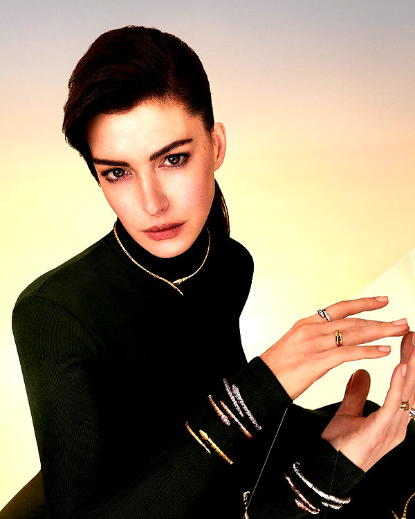annehathaway instagram image archive image