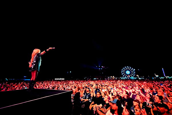 avrillavigne instagram image archive image