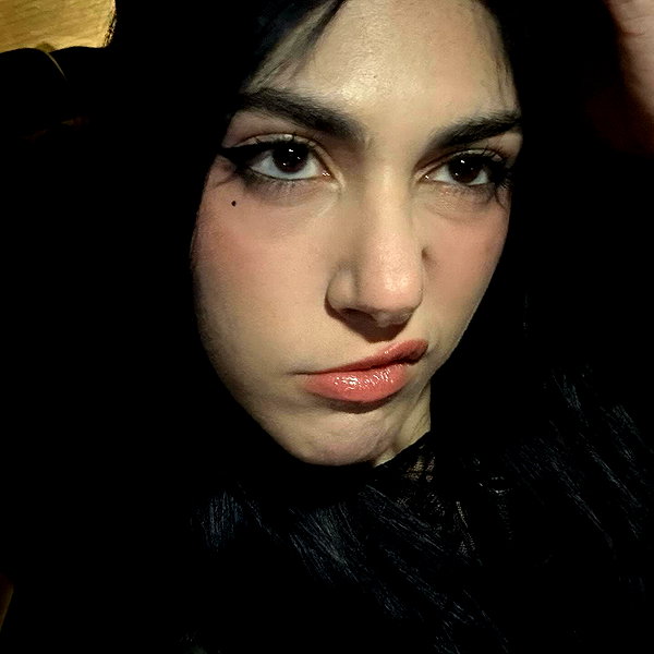 ayash.hila instagram image archive image