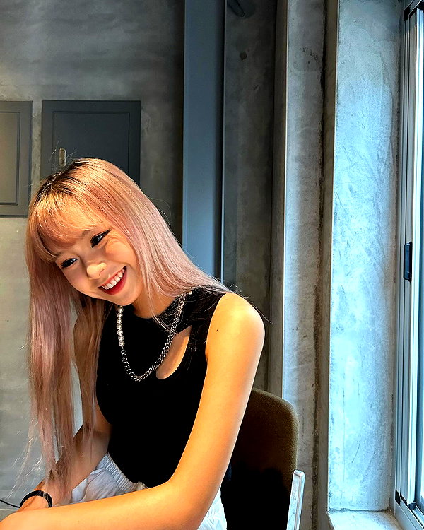 e.shao_417 instagram image archive image