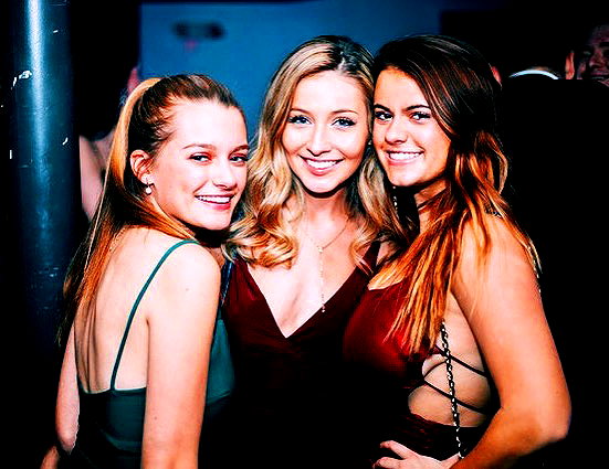 isabella.lauren instagram image archive image