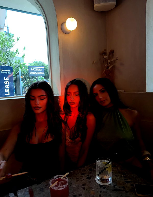 oliviaphillipps instagram image archive image