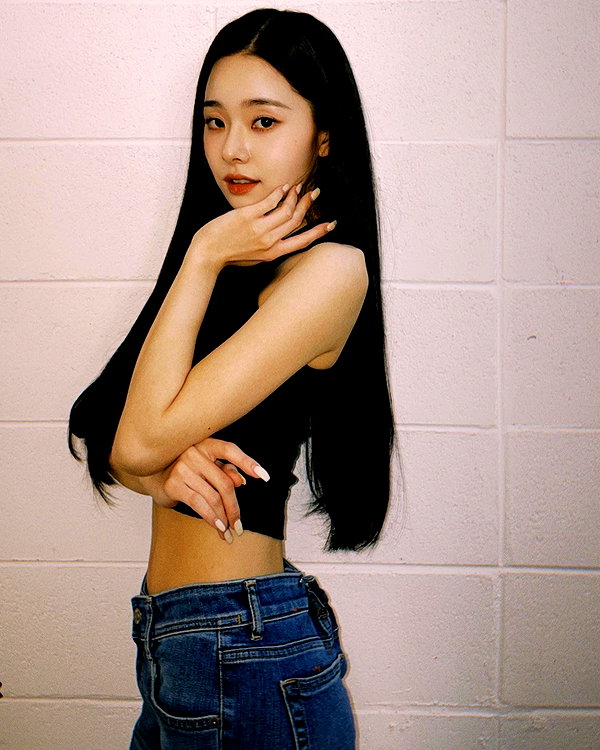 dear.zia instagram image archive image